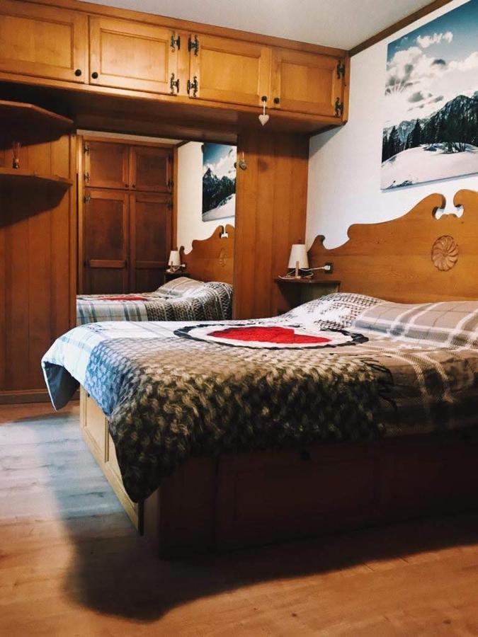 Casa Vacanze Miramonti - Appartamento Con Balcone Con Vista Sulle Dolomiti Borca di Cadore Eksteriør billede
